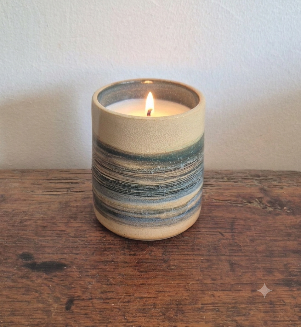 Bougie Sillon d'écume - Collection Les Maritimes (Céramique artisanale & cire végétale)